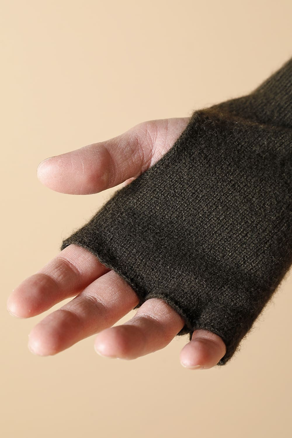 Fnger Open Gloves khaki green