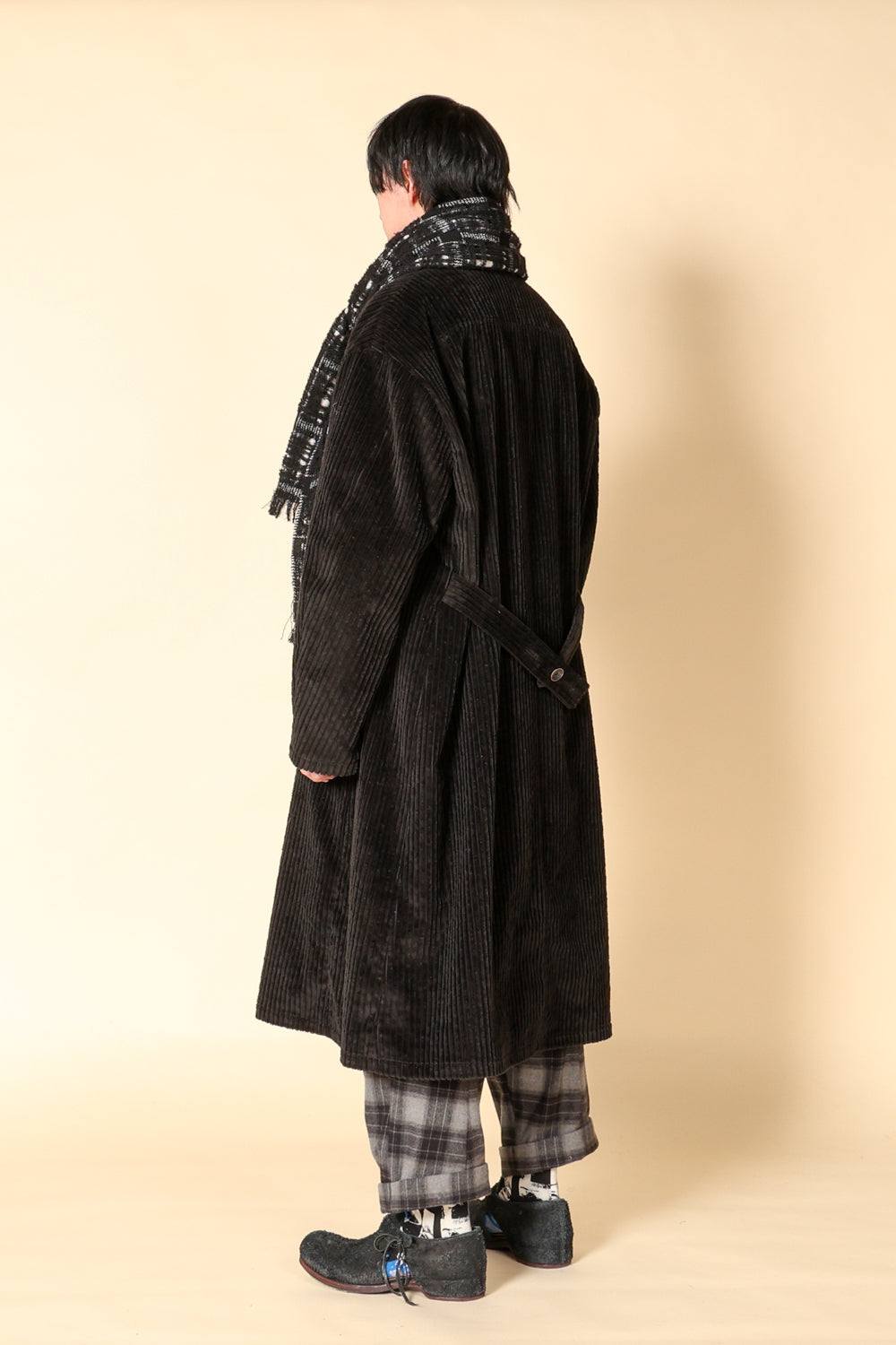 DOUBLE-WOVEN & HALF-WIDTH FRINGE STOLE _ A29-MW22_999(black) - F