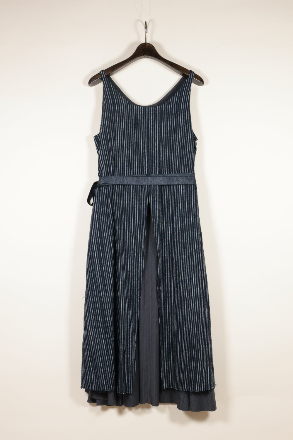 Random Stripe Cotton Layered Sleeveless Dress – Black / OP11W-LC48-999