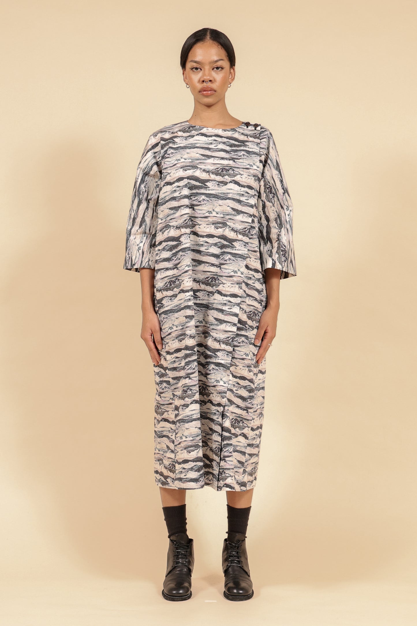 Random Stripe Cotton Long Dress – Black / OP40W-LC48-999
